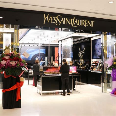 ysl sunway pyramid photos